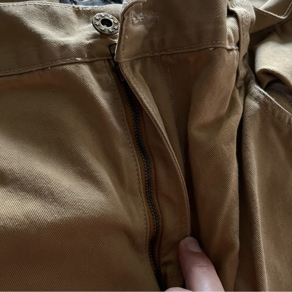 Khaki Foot Action 100% Cotton Shorts, Size 34 - Picture 6 of 6